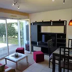 Le Brigantin, Mitoyenne De 68m2 Avec Terrasse, Jardinet Et Petit Garage *